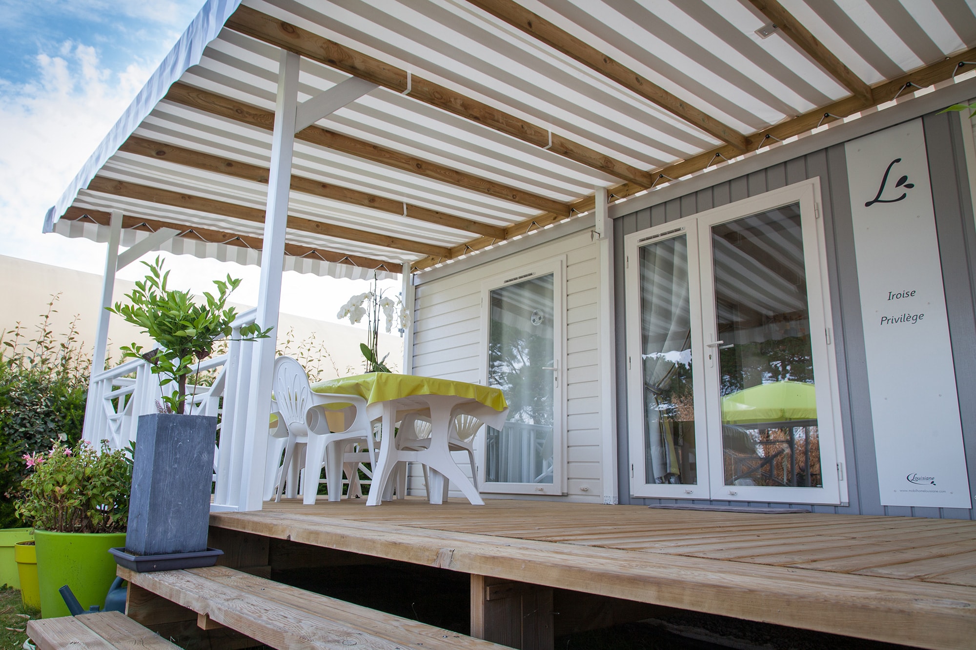 Bâche de façade en PVC pour terrasse de mobil-home, 7.50m